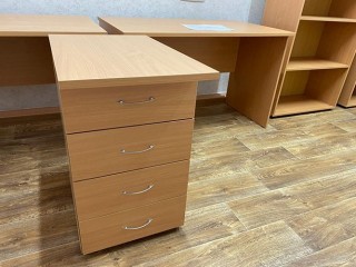 Приставная офисная тумба
